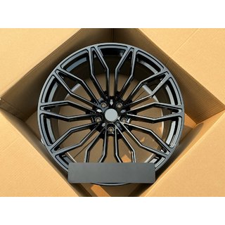 Cerchi forgiati OEM R23 V12 (set da 4) Lamborghini Urus 2018- foto 1