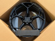Lamborghini Huracan 2014- Cerchi forgiati OEM R20 V3 (Set di 4) foto 1