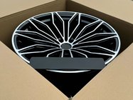 Lamborghini Urus 2018- Cerchi forgiati OEM R23 V13 (Set da 4) foto 7