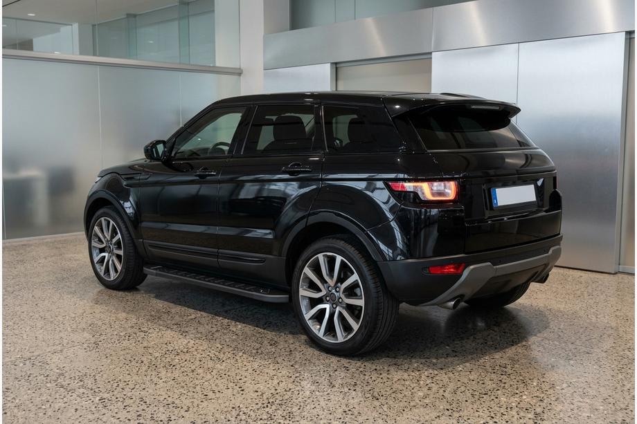 Range Rover Evoque 2012-2018 Pedane Laterali RedLine Black (2 pz, Alluminio) Image