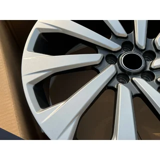Cerchi forgiati OEM R23 R24 V2 (Set da 4) Range Rover V L460 2021- foto 4