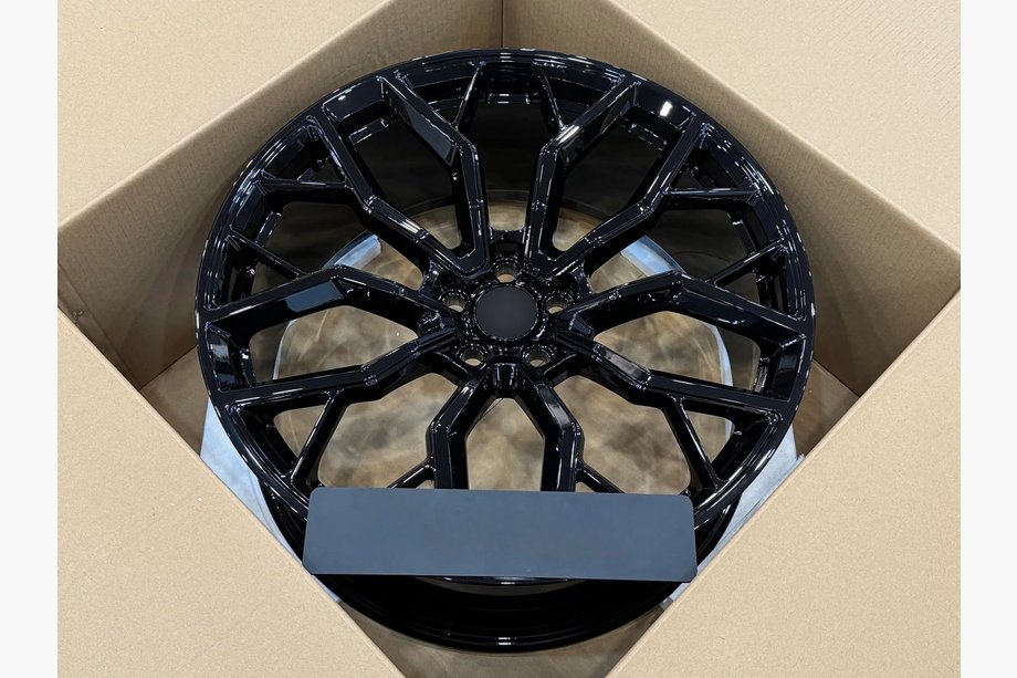 Land Rover Defender 2019- Cerchi forgiati OEM R23 (set da 4) Foto 2