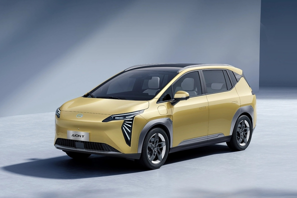 Recensione del crossover elettrico GAC Aion Y Plus