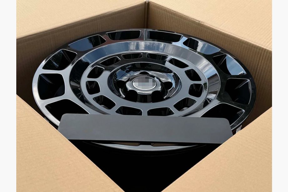 Land Rover Defender 2019- Cerchi forgiati OEM R22 (Set di 4) Foto 6