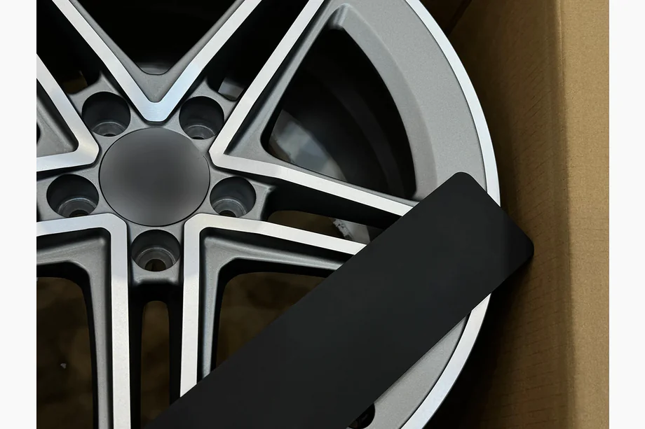 Mercedes CLS C218 2011-2018 Cerchi forgiati OEM R18 (set da 4) Foto 6