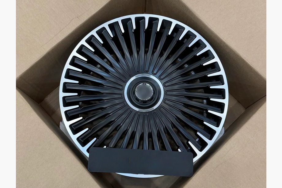 Mercedes EQS 2021- Cerchi forgiati OEM R22 V2 (set da 4) Image