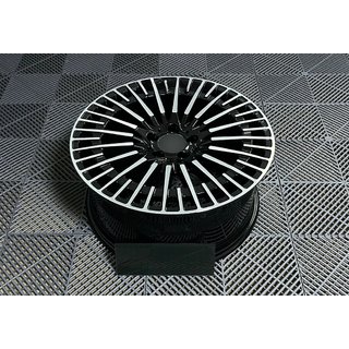Cerchi forgiati OEM R19 V2 (Set da 4) foto 2