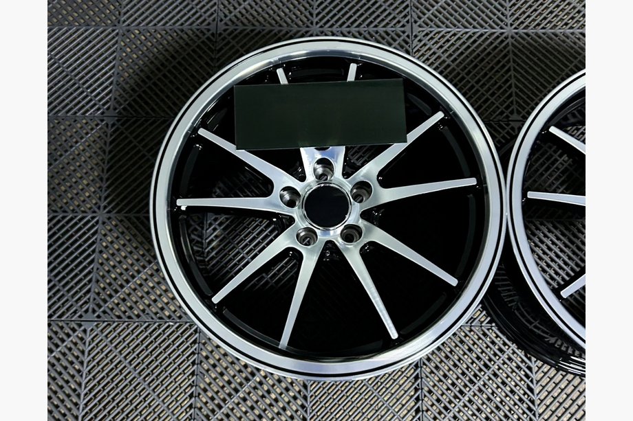 Mercedes E-class W211 2002-2009 Cerchi forgiati OEM R18 (set da 4) Foto 2