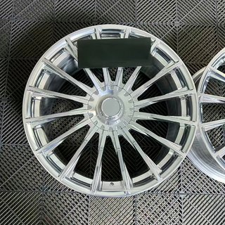 Cerchi forgiati OEM R21 V2 (set da 4) foto 1