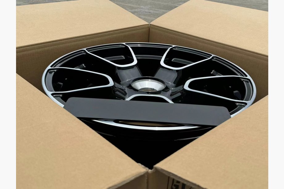 Porsche 911 (992) 2018– Cerchi forgiati OEM R20 R21 V18 (set da 4) Foto 6