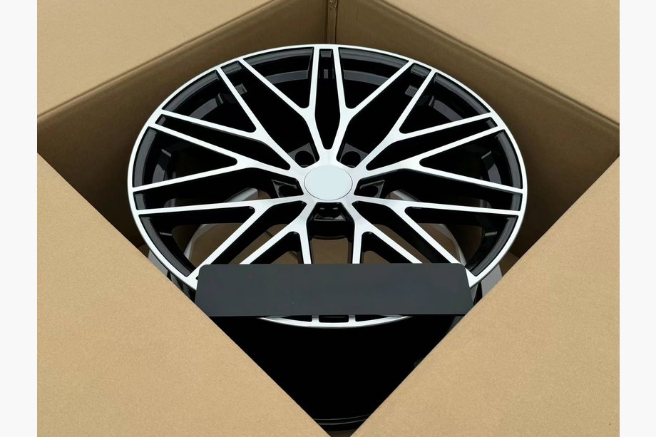 Porsche Cayenne 2018- Cerchi forgiati OEM R22 V5 (Set da 4) Foto 3