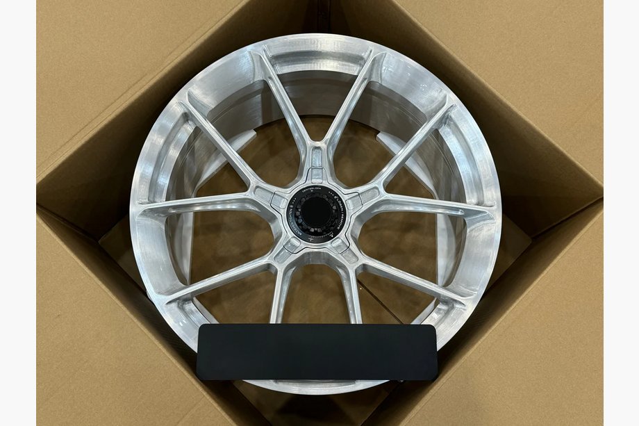 Porsche Macan 2014-2024 Cerchi forgiati OEM R21 V1 (Set di 4) Foto 2