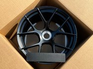 Porsche 911 (992) 2018– Cerchi forgiati OEM R20 R21 V31 (Set da 4) foto 1
