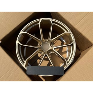Cerchi forgiati OEM R22 V7 (set da 4) foto 1