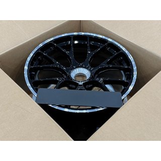 Cerchi forgiati OEM R19 V3 (set di 4) foto 4