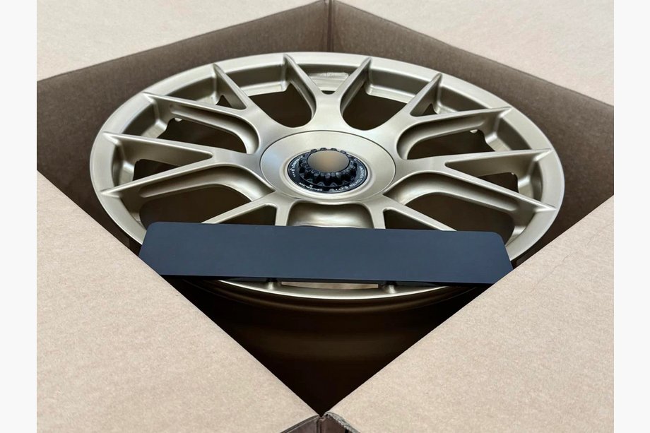 Porsche Boxster/Cayman 981 2013-2016 Cerchi forgiati OEM R20 V2 (set da 4) Foto 6