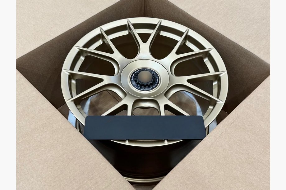 Porsche Boxster/Cayman 981 2013-2016 Cerchi forgiati OEM R20 V2 (set da 4) Foto 4