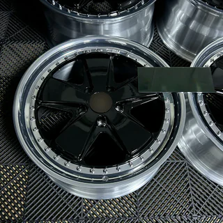 Cerchi forgiati OEM R20 V5 (Set da 4) foto 4