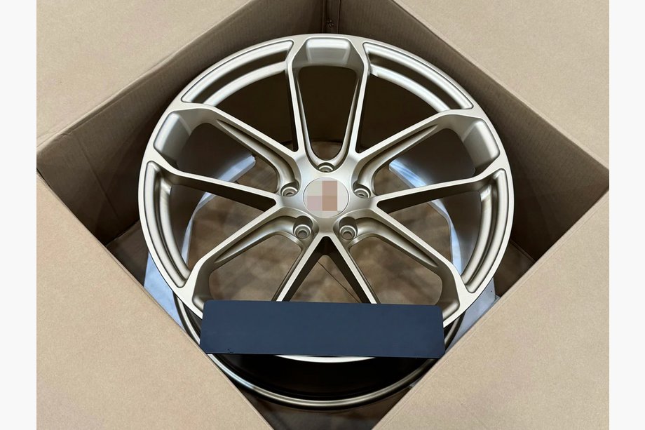 Porsche Cayenne 2018- Cerchi forgiati OEM R22 V10 (Set da 4) Foto 2
