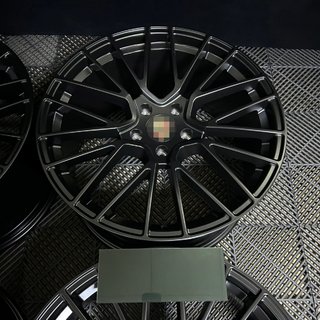 Cerchi forgiati OEM R21 V4 (set da 4) foto 1
