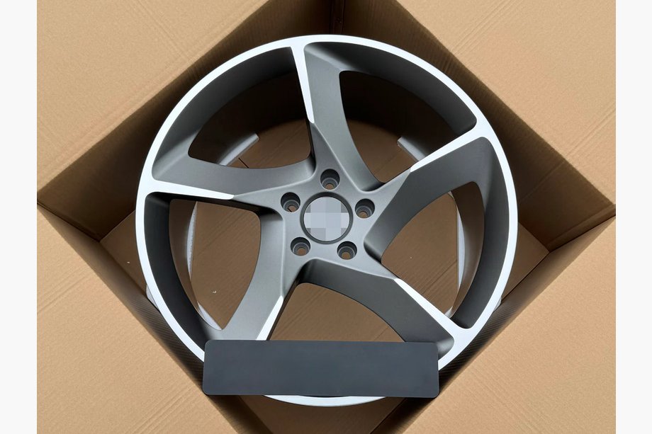 Porsche Taycan 2019- Cerchi forgiati OEM R21 V4 (set da 4) Image