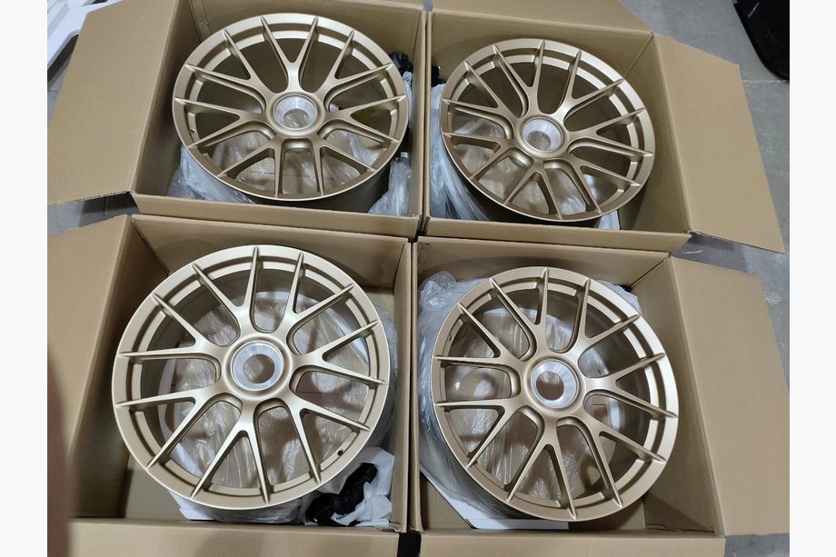 Porsche Boxster/Cayman 982 (718) 2016- Cerchi forgiati OEM R20 V12 (Set di 4) Foto 6