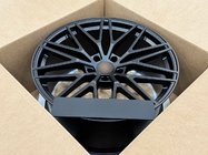 Porsche Macan 2024– Cerchi forgiati OEM R22 (Set di 4) foto 4
