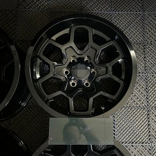 Cerchi forgiati OEM R17 (set da 4) Toyota Hilux 2015- foto 1