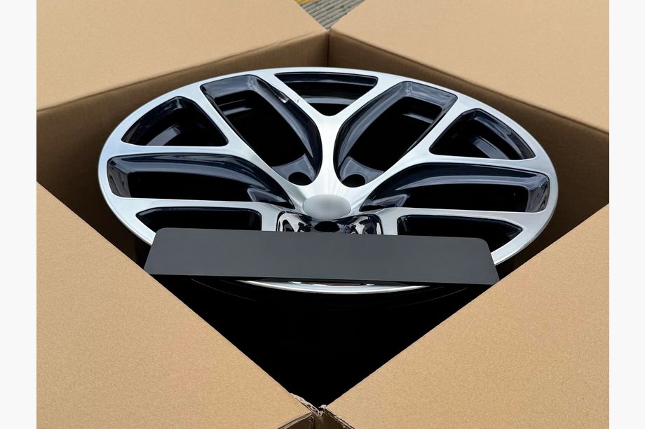 Bugatti Veyron 2005–2015 Cerchi forgiati OEM R20 (Set da 4) Foto 10