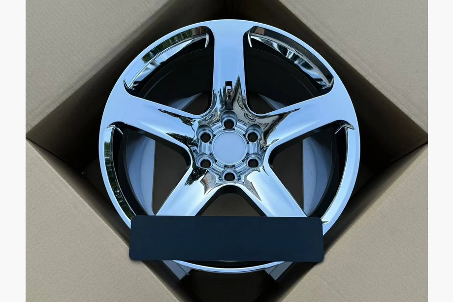 Dodge Viper 1996–2002 Cerchi forgiati OEM R18 (set da 4) Image