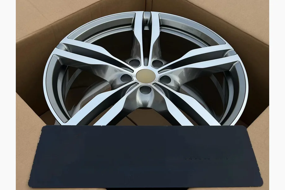 Ferrari Portofino Cerchi forgiati OEM R20 (Set da 4) Foto 4