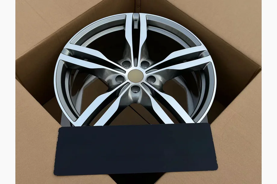 Ferrari Portofino Cerchi forgiati OEM R20 (Set da 4) Foto 2