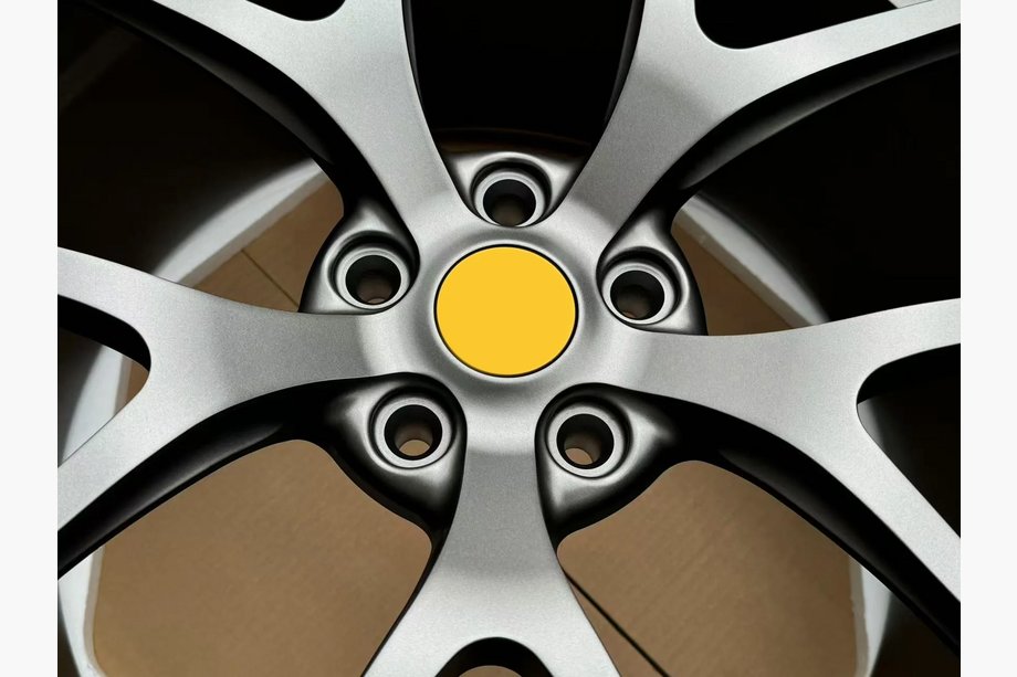 Ferrari 599 GTB Fiorano Cerchi forgiati OEM R20 V1 (set da 4) Foto 10