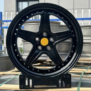Cerchi forgiati OEM R19 V1 (Set di 4) Ferrari 575M Maranello foto 1