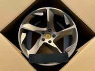 Ferrari SF90 Stradale Cerchi forgiati OEM R20 V2 (set da 4) foto 1
