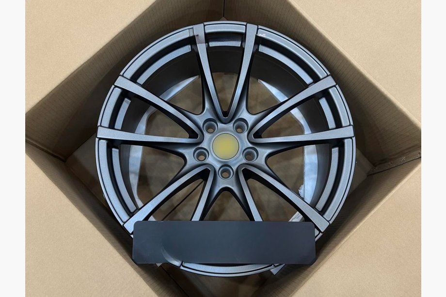 Ferrari F430 Cerchi forgiati OEM R19 V2 (Set da 4) Image