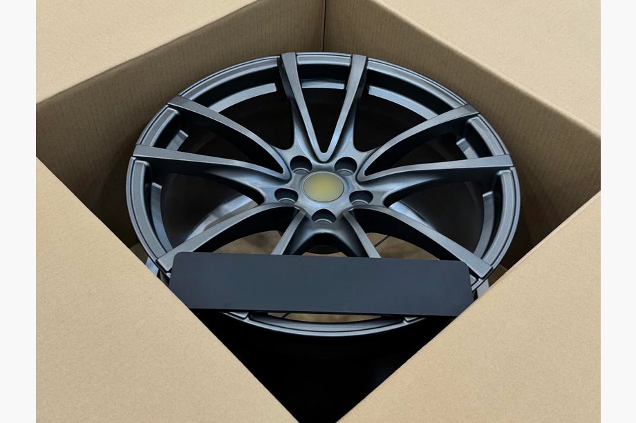 Ferrari F430 Cerchi forgiati OEM R19 V2 (Set da 4) Foto 3