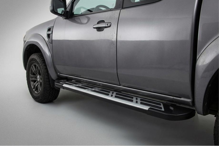 Mazda BT-50 2007-2012 Pedane Laterali Sunrise (2 pz, Alluminio) Image