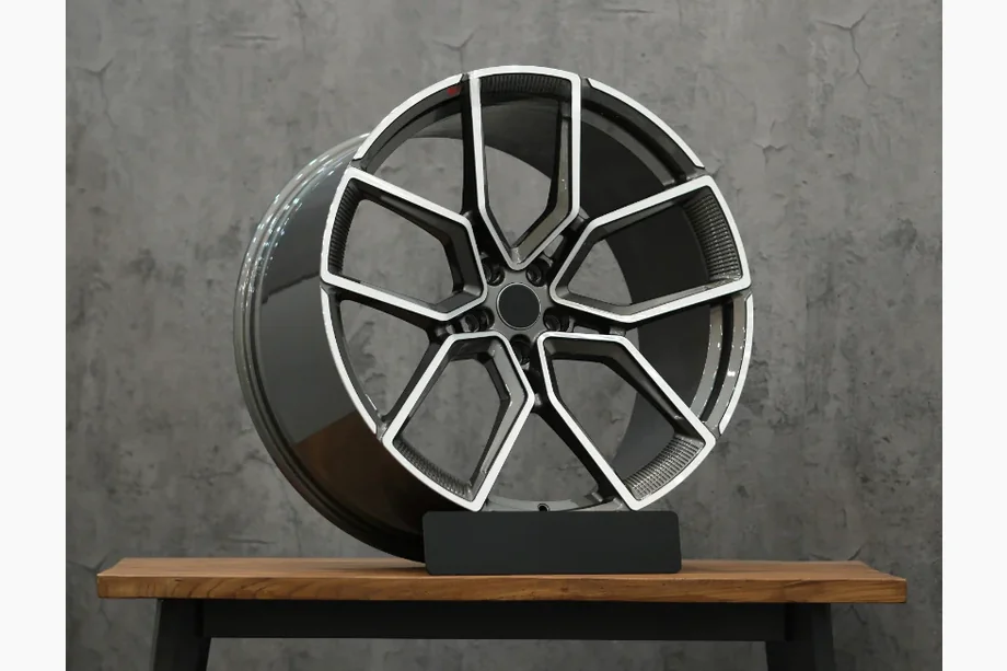 Lotus Emeya Cerchi forgiati OEM R20 V7 (set di 4) Image