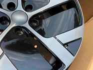 Lucid Air Cerchi forgiati OEM R19 V1 (Set di 4) foto 7