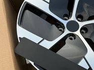 Lucid Air Cerchi forgiati OEM R19 V3 (set di 4) foto 7