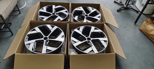 Lucid Air Cerchi forgiati OEM R21 (set di 4) foto 6