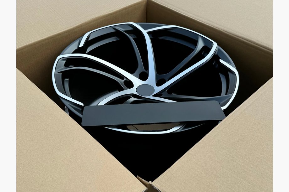 McLaren 720S Cerchi forgiati OEM R19 R20 V3 (Set da 4) Foto 9
