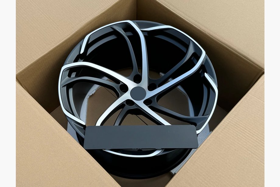 McLaren 720S Cerchi forgiati OEM R19 R20 V3 (Set da 4) Foto 8