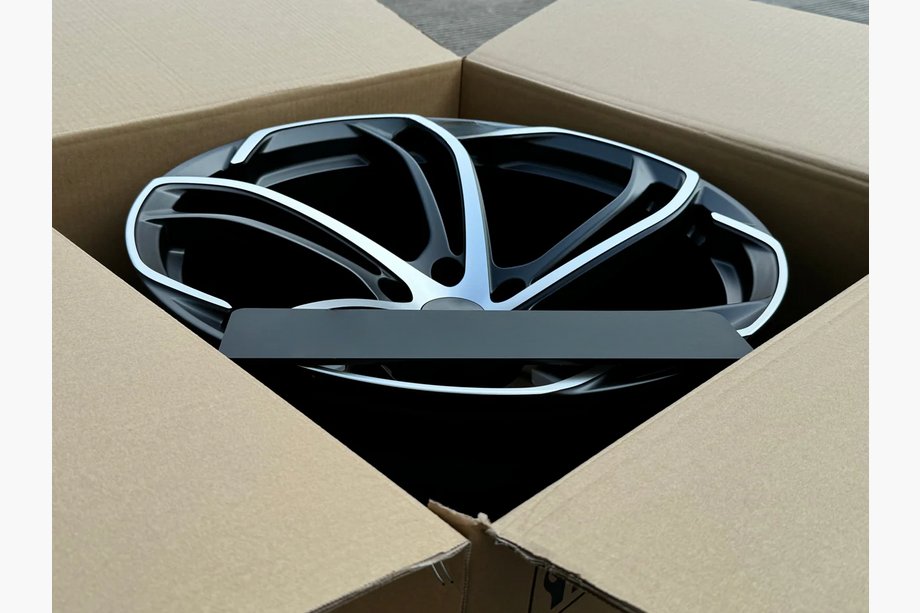 McLaren 720S Cerchi forgiati OEM R19 R20 V3 (Set da 4) Foto 10