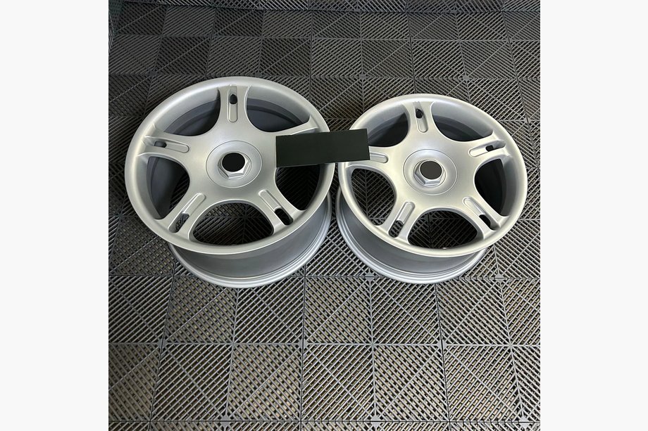 McLaren Artura Cerchi forgiati OEM R19 R20 (Set di 4) Foto 6