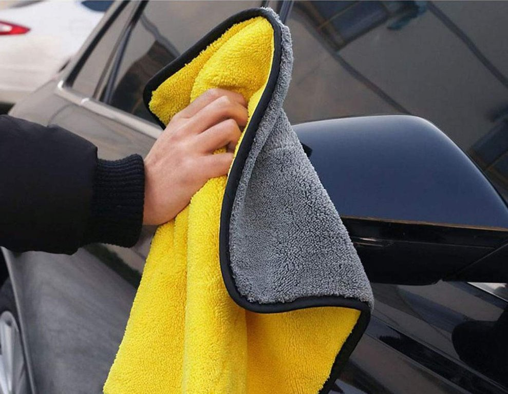 Cosa sapere sulla microfibra per l’auto