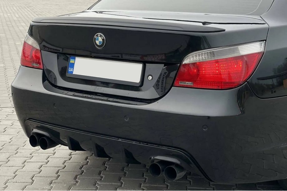 BMW 5 Series E60/E61 2003-2010 Diffusore Posteriore Paraurti (per M-Sport, ABS) Image