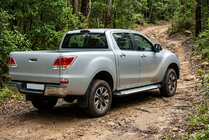 Mazda BT-50 2012- Pedane laterali tipo X5 (2 pz, alluminio) foto 1