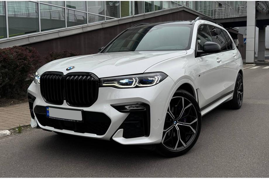 BMW X7 G07 2019- Kit carrozzeria M-Sport (2019-2023) Foto 2